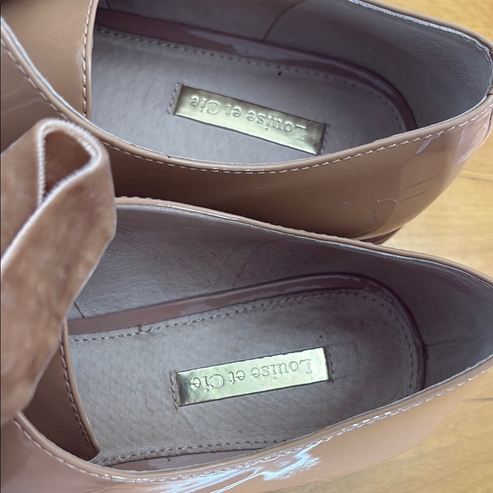 Louise Et Cie Women's Nude Patent Leather Oxfords "Adwin" Flats Size 9M/39 VGUC - Picture 9 of 14
